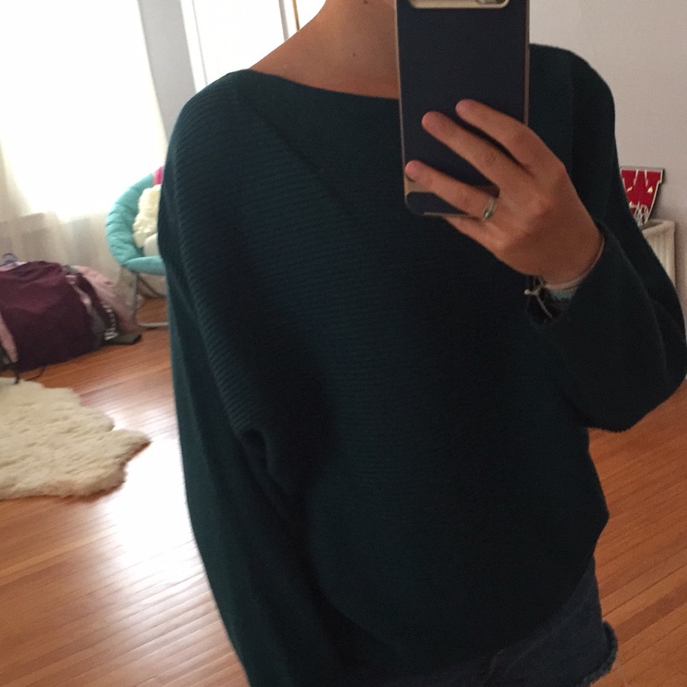 Long sleeve aqua shirt